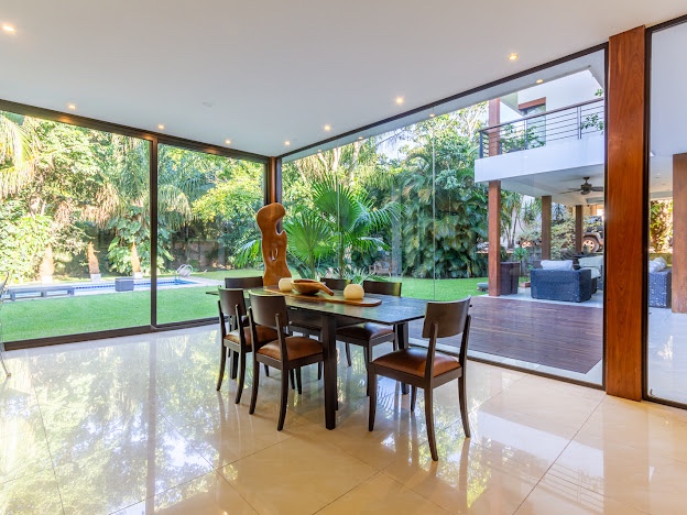Casa en VentaCond. La Floresta Av Piraí y 5to anillo Foto 10