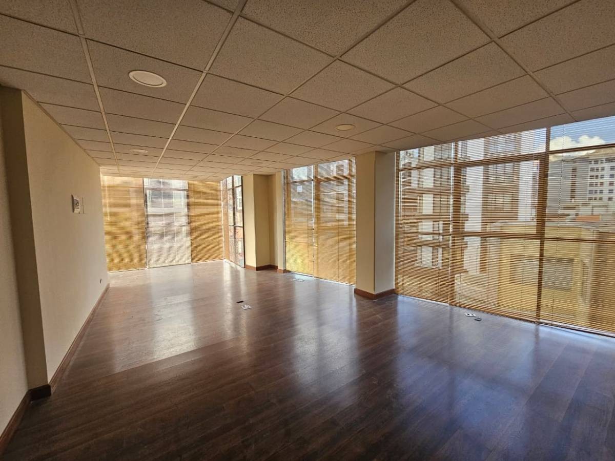 Edificio en San Miguel en La Paz 36 dormitorios 21 baños 7 parqueos Foto 19