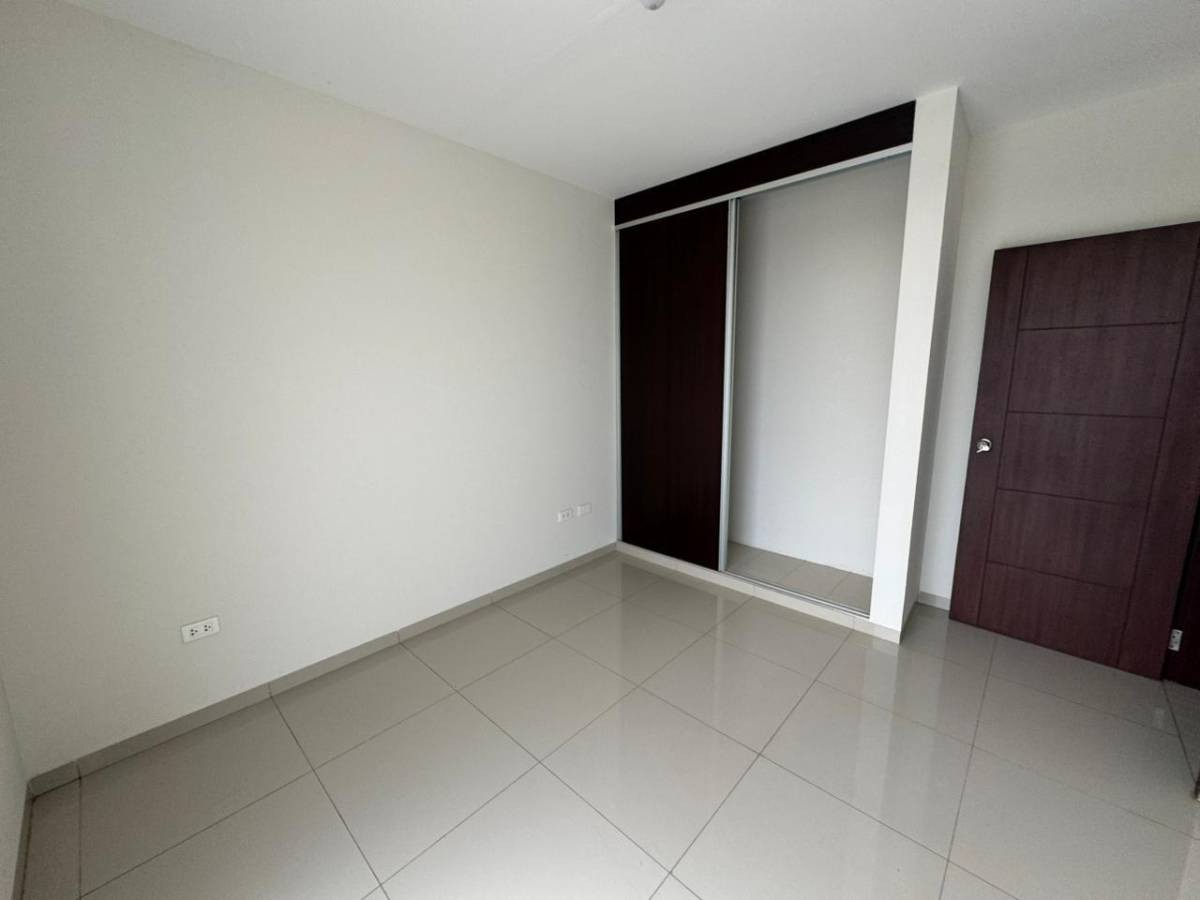 Casa en VentaCond. Barcelona Foto 4