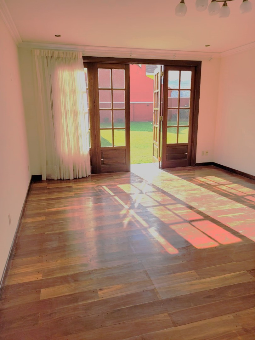 Casa en AlquilerAUQUISAMAÑA - ZONA SUR DE LA PAZ 4 dormitorios 5 baños 3 parqueos Foto 6