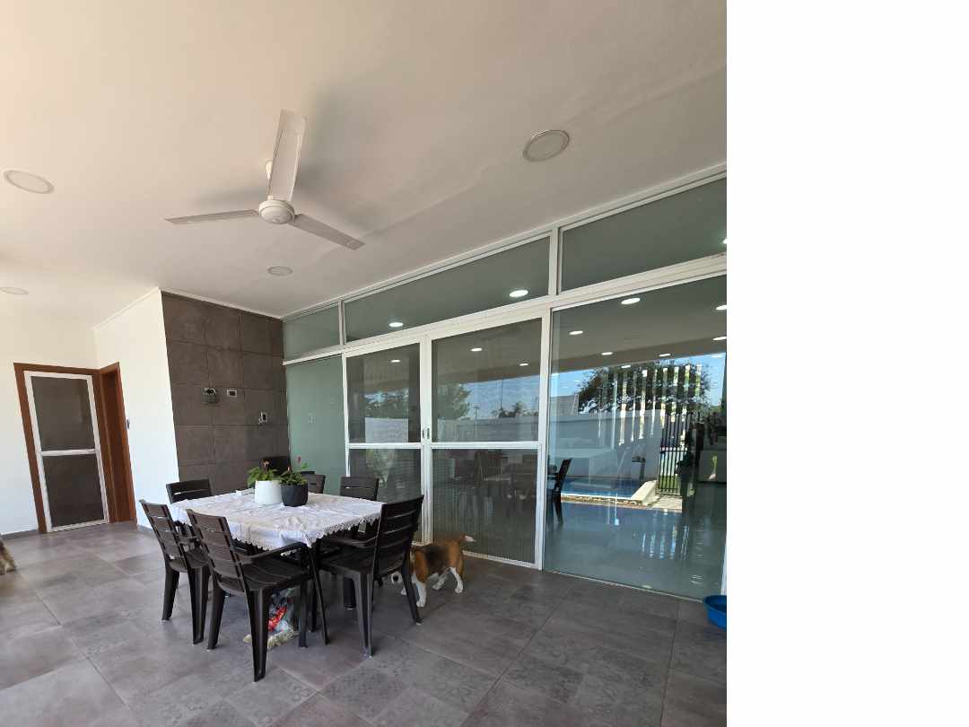 Casa Zona Norte
Condominio La Pradera
Casa de Lujo c/5 Suites Foto 5
