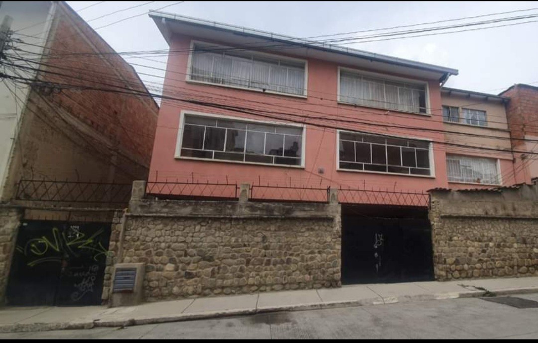 En Venta a $us 415,000 Foto 1