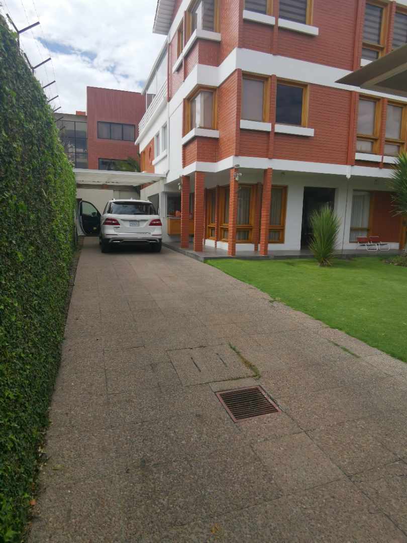 Casa Calle 27A número 20,Los Pinos.  Foto 7