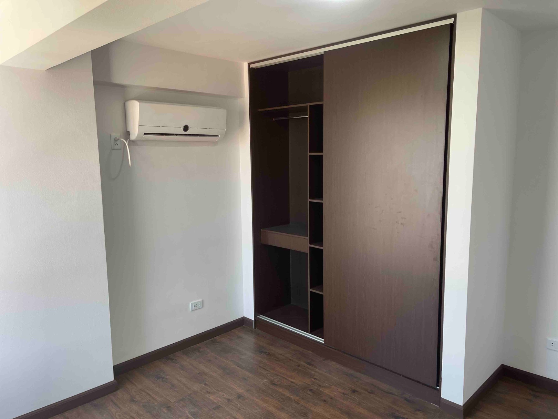 Departamento en Muyurina en Cochabamba 3 dormitorios 2 baños 1 parqueos Foto 11