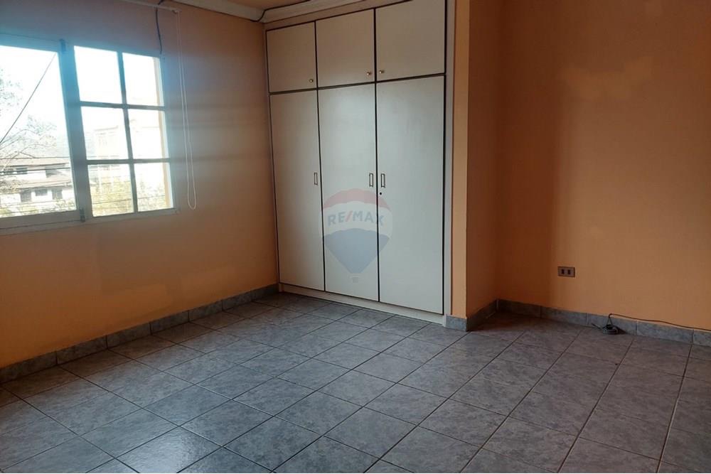 Casa en VentaCASA EN VENTA PACATA ALTA  3 dormitorios 3 baños 2 parqueos Foto 7