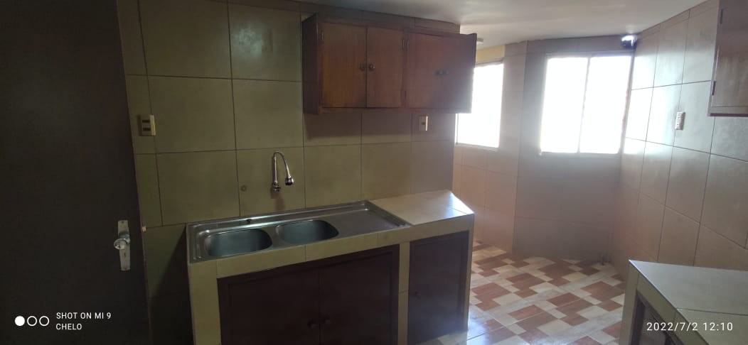 Departamento en VentaEdificio Aspiazu, zona Sopocachi. Av. 20 de Octubre esquina calle Aspiazu. 3 dormitorios 2 baños  Foto 17