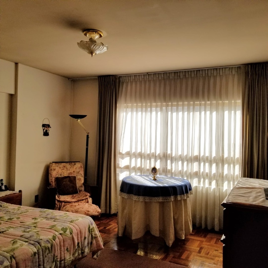 Departamento en Sopocachi en La Paz 4 dormitorios 4 baños 1 parqueos Foto 5
