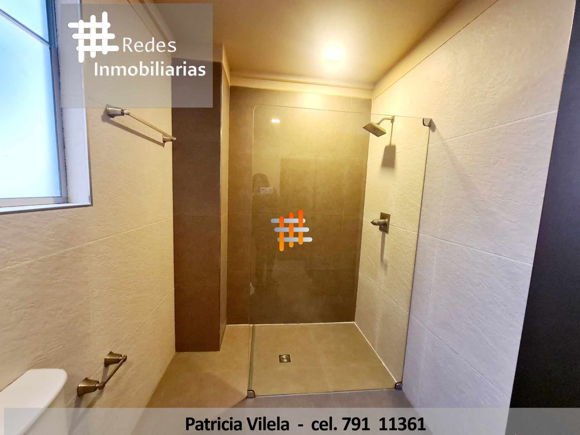Casa en Calacoto en La Paz 6 dormitorios 7 baños 2 parqueos Foto 29