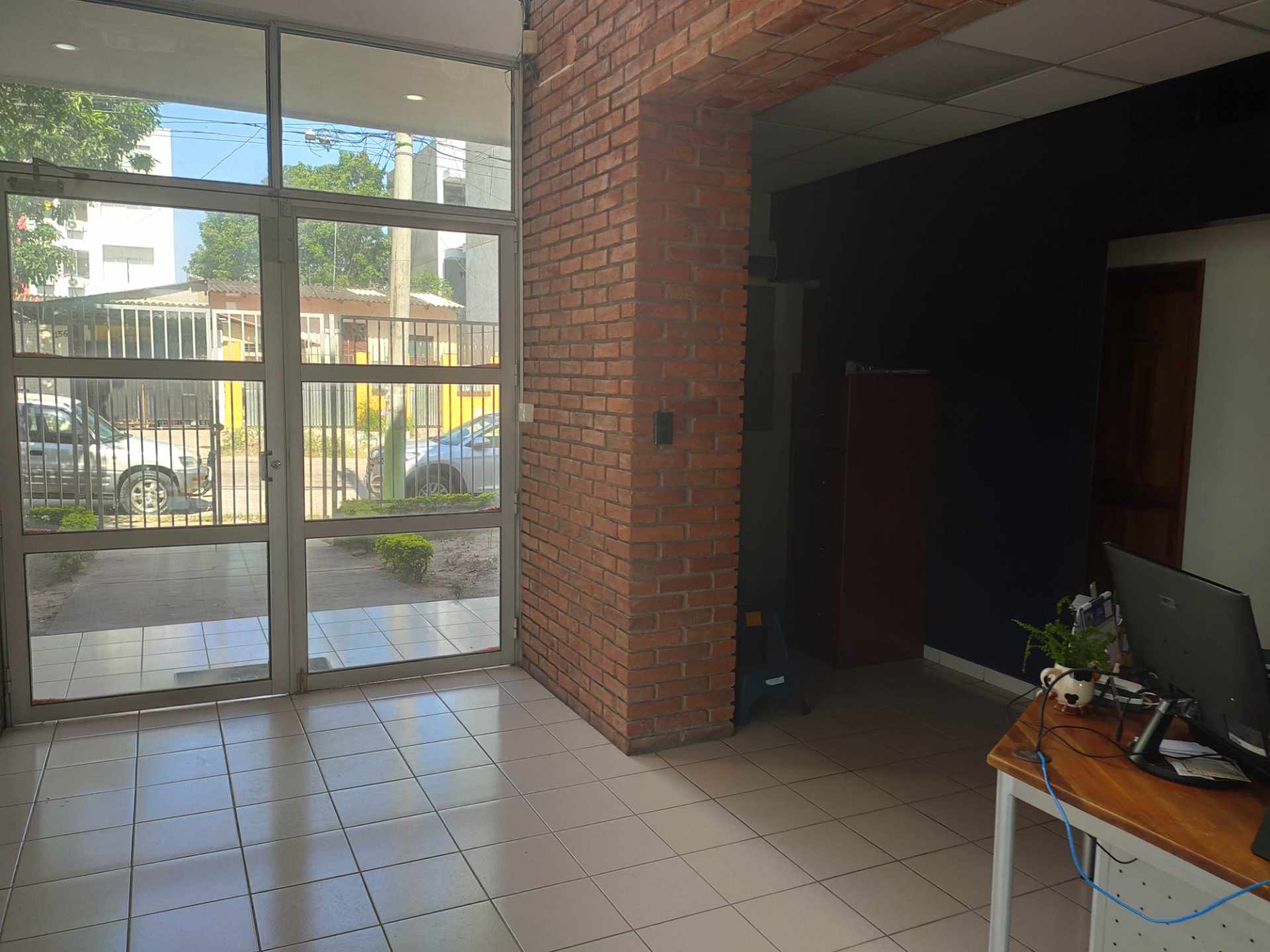 Edificio en VentaOFERTA EDIFICIO EMPRESARIAL EN EQUIPETROL Foto 4