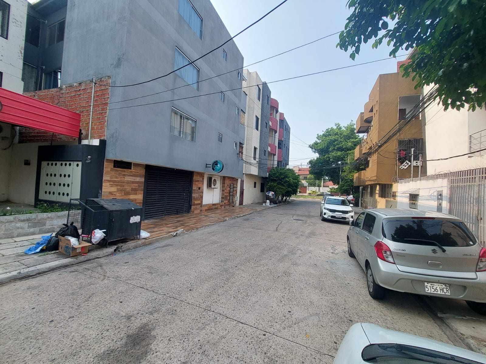 Edificio SOBRE AV. BUSH!! ZONA UNIVERSITARIA!! Foto 3