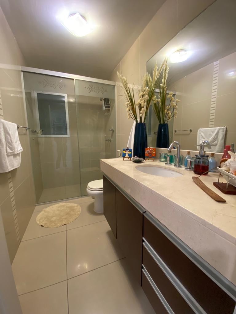 Departamento en Entre 4to y 5to anillo Oeste en Santa Cruz de la Sierra 3 dormitorios 3 baños 1 parqueos Foto 3