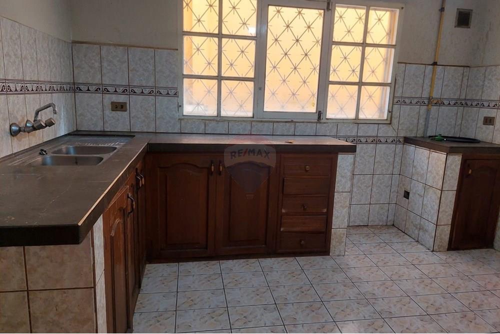 Casa en VentaCASA EN VENTA PACATA ALTA  3 dormitorios 3 baños 2 parqueos Foto 9