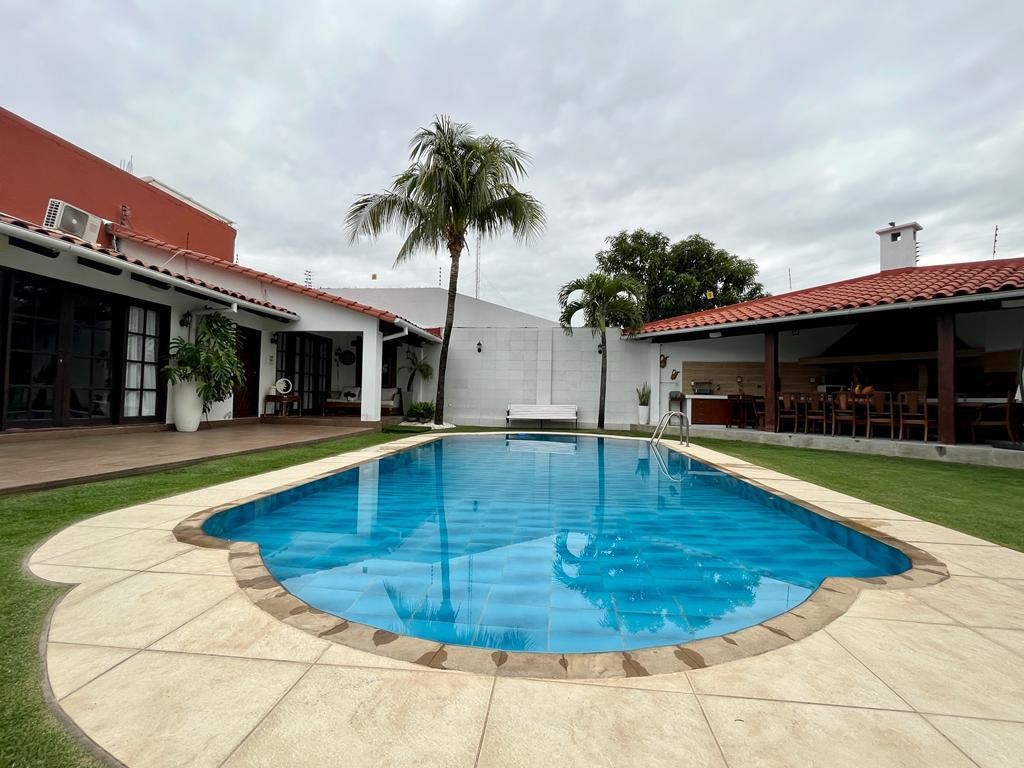 Casa en VentaZONA SANTOS DUMONT 2DO ANILLO 6 dormitorios 4 baños 4 parqueos Foto 6