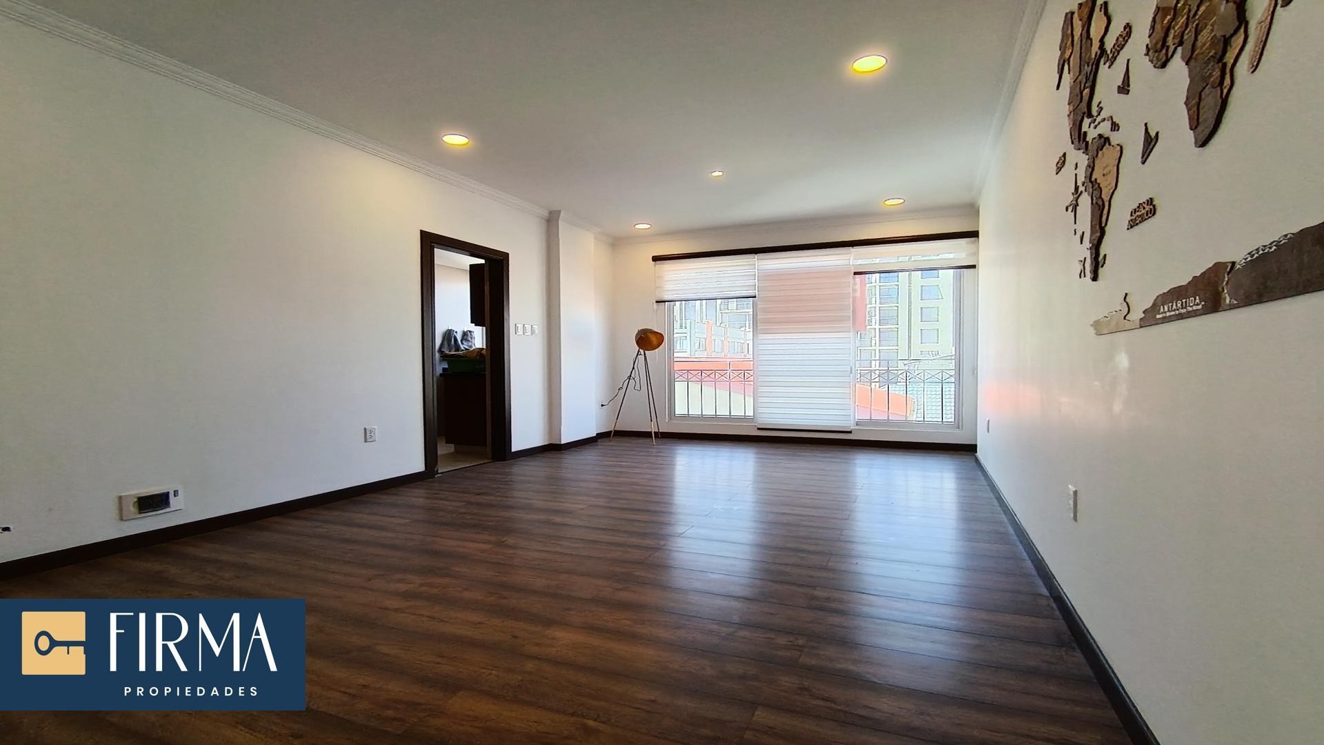 Departamento en AlquilerAchumani  2 dormitorios 3 baños 1 parqueos Foto 1