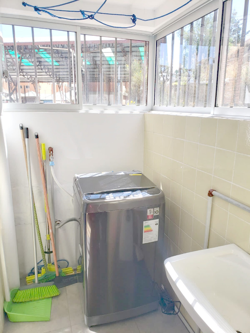 Departamento en AlquilerLOS PINOS 3 dormitorios 2 baños  Foto 2