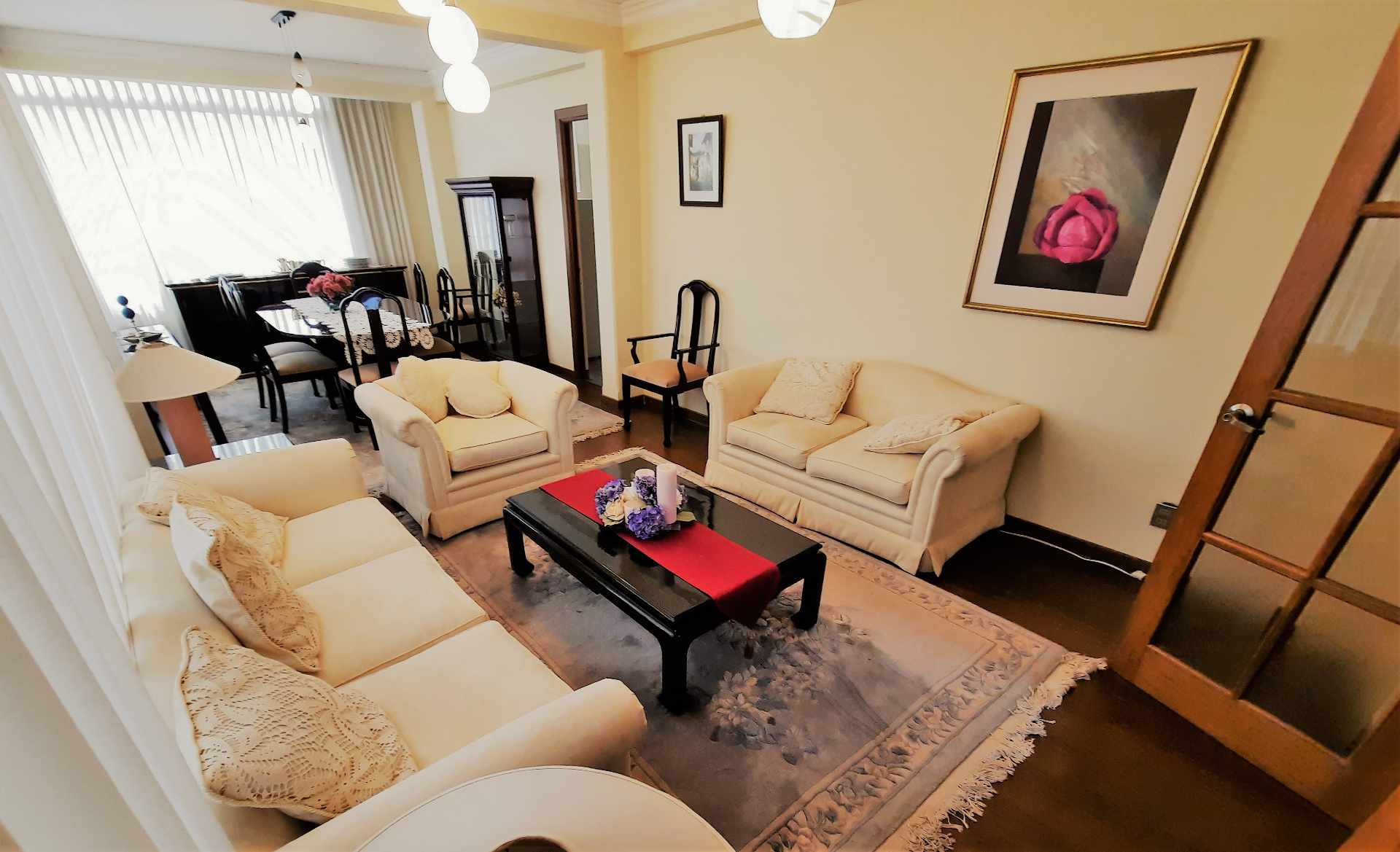 Departamento en AlquilerCalle 24 de Calacoto con Av. Ballivián 4 dormitorios 4 baños  Foto 45