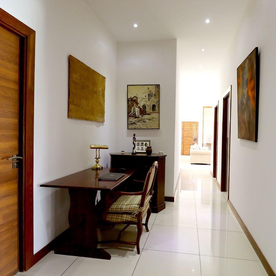 Departamento en VentaAvenida Beni, esquina Los Cusis Foto 24