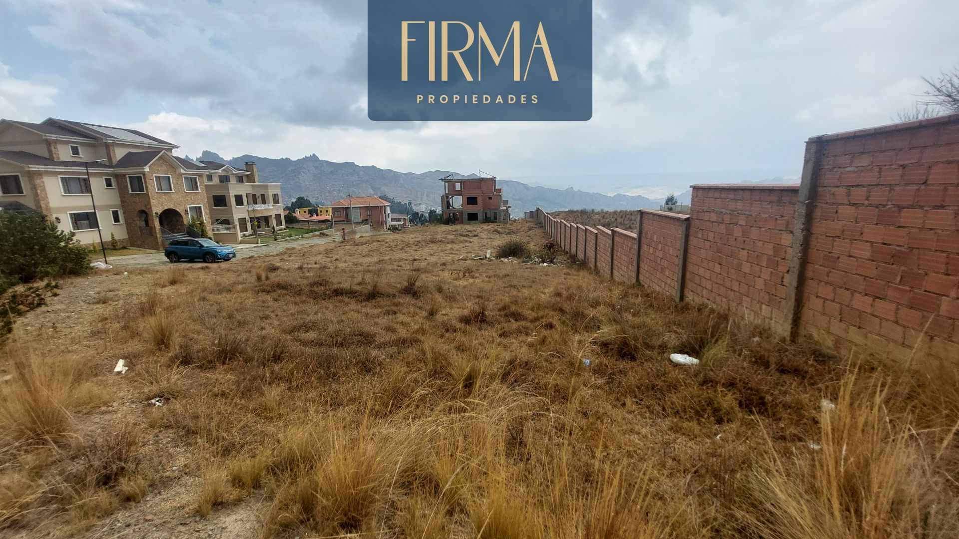 Terreno en VentaTERRENO EN VENTA EN CONDOMINIO CERRADO, LOMAS DE ACHUMANI    Foto 4