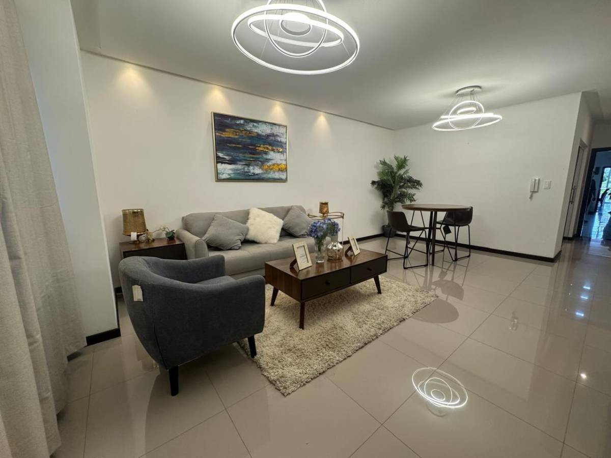 Departamento en VentaEdif. Gaudi Foto 3