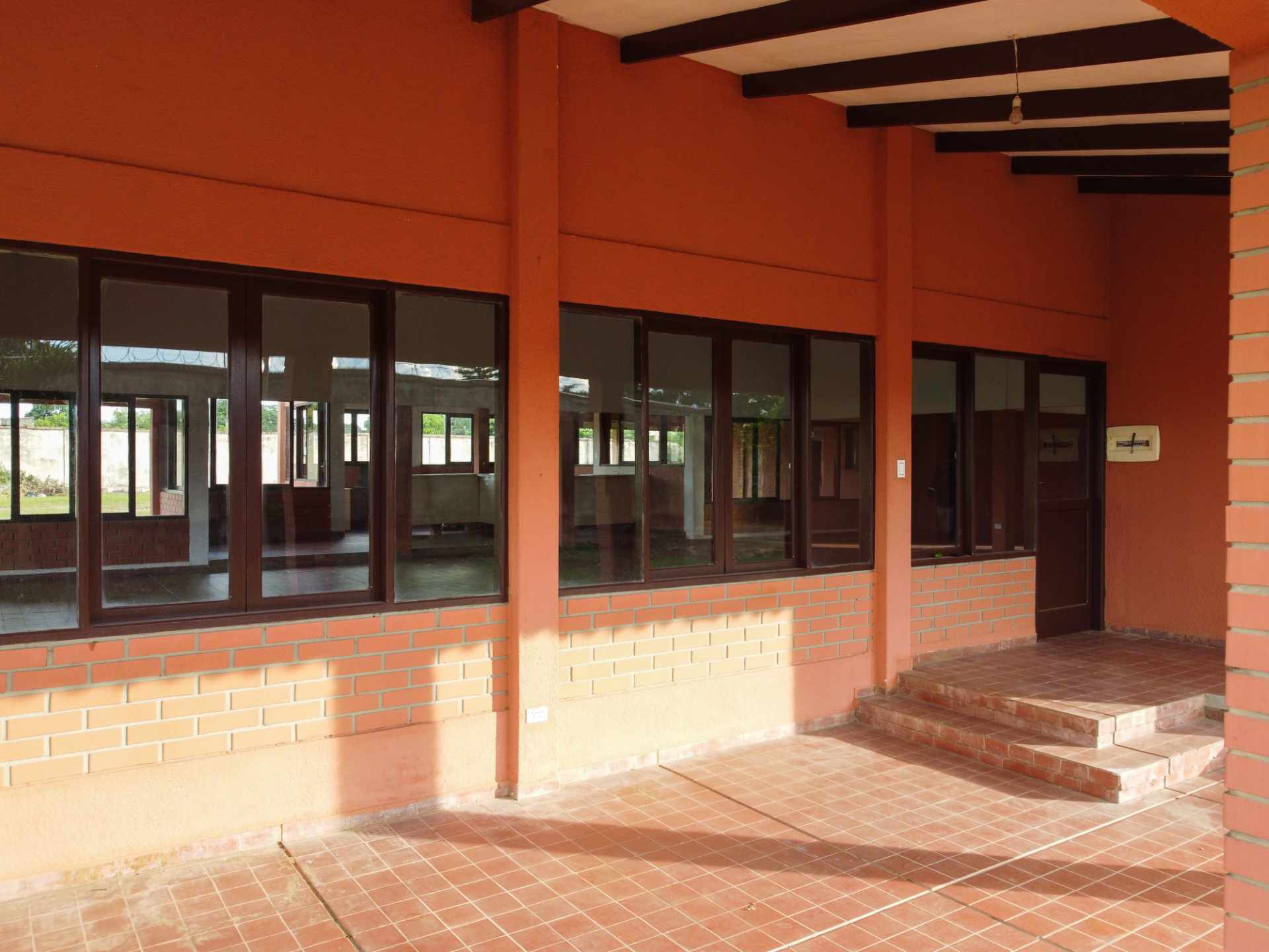 Terreno en Entre 6to y 7mo anillo Sur en Santa Cruz de la Sierra    Foto 6