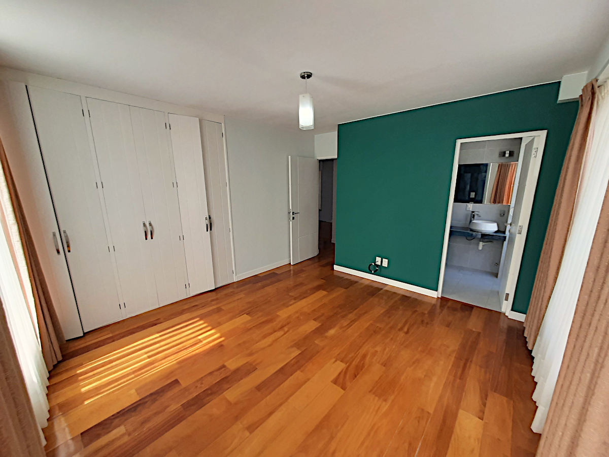 En Alquiler a $us 600 Foto 7