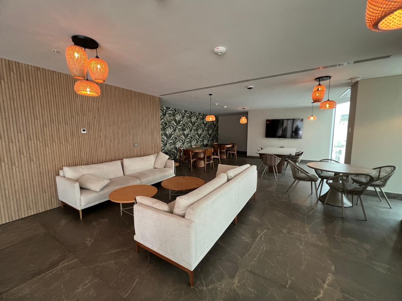 Departamento en AlquilerEQUIPETROL, AV. SAN MARTIN, GREEN TOWER  1 dormitorios 2 baños 1 parqueos Foto 5