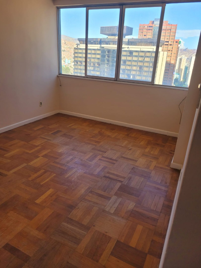 En Alquiler a Bs 4,200 Foto 25