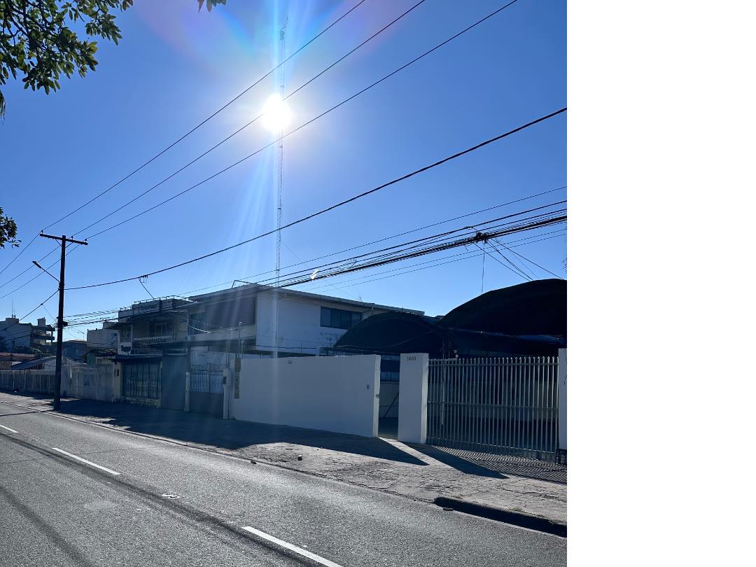 Galpón  sobre la Av. 26 de Febrero (2do anillo) Foto 1