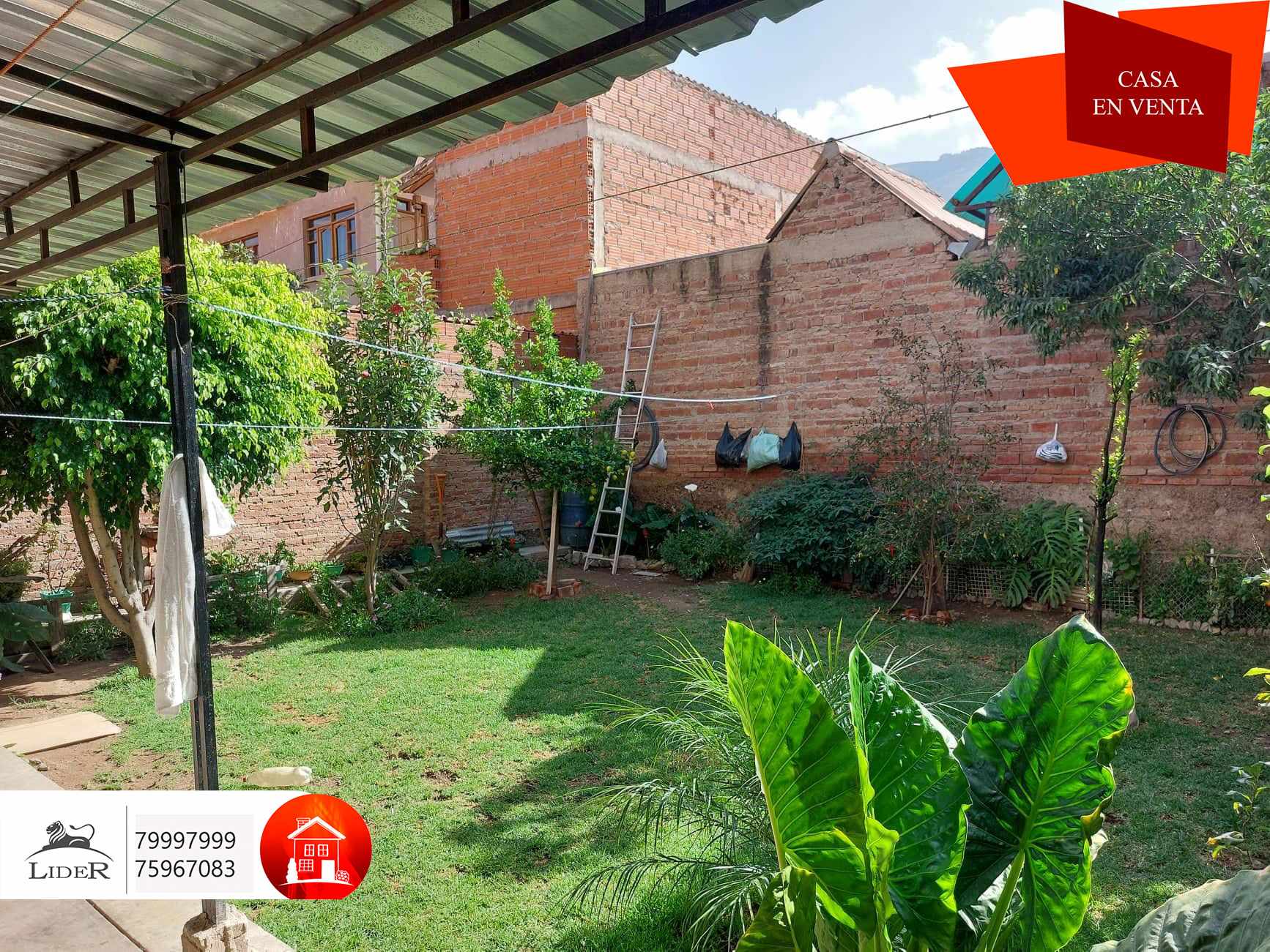 Casa en Mayorazgo en Cochabamba 5 dormitorios 3 baños 3 parqueos Foto 2