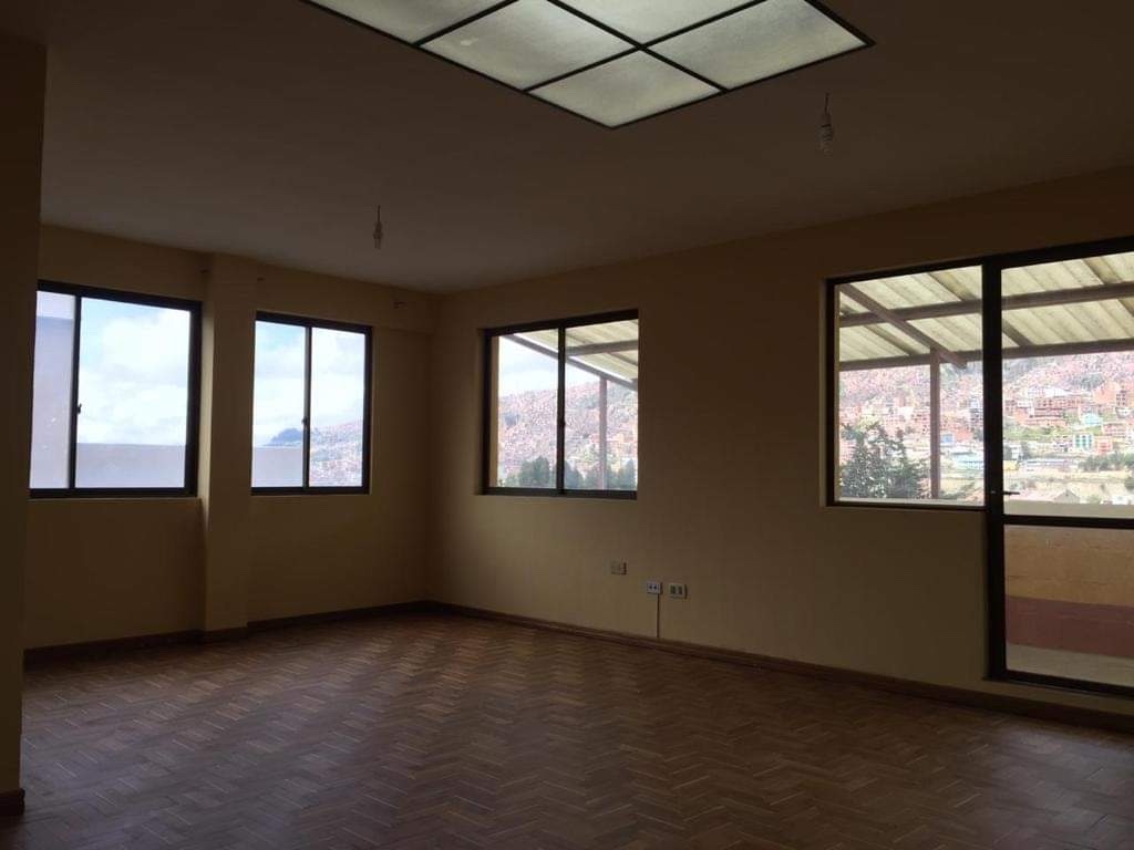 Galpón en VentaDEPOSITOS, GALPON Y SALON DE FIESTAS    Foto 12