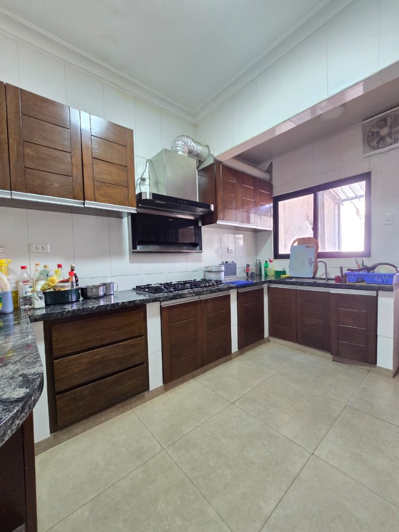 Casa en Venta⭐ CASA EN AVENIDA PRINCIPAL AV. RÍO GRANDE CON GRAN TERRENO, 5 SUITES Y GARAJE MÚLTIPLE Foto 11