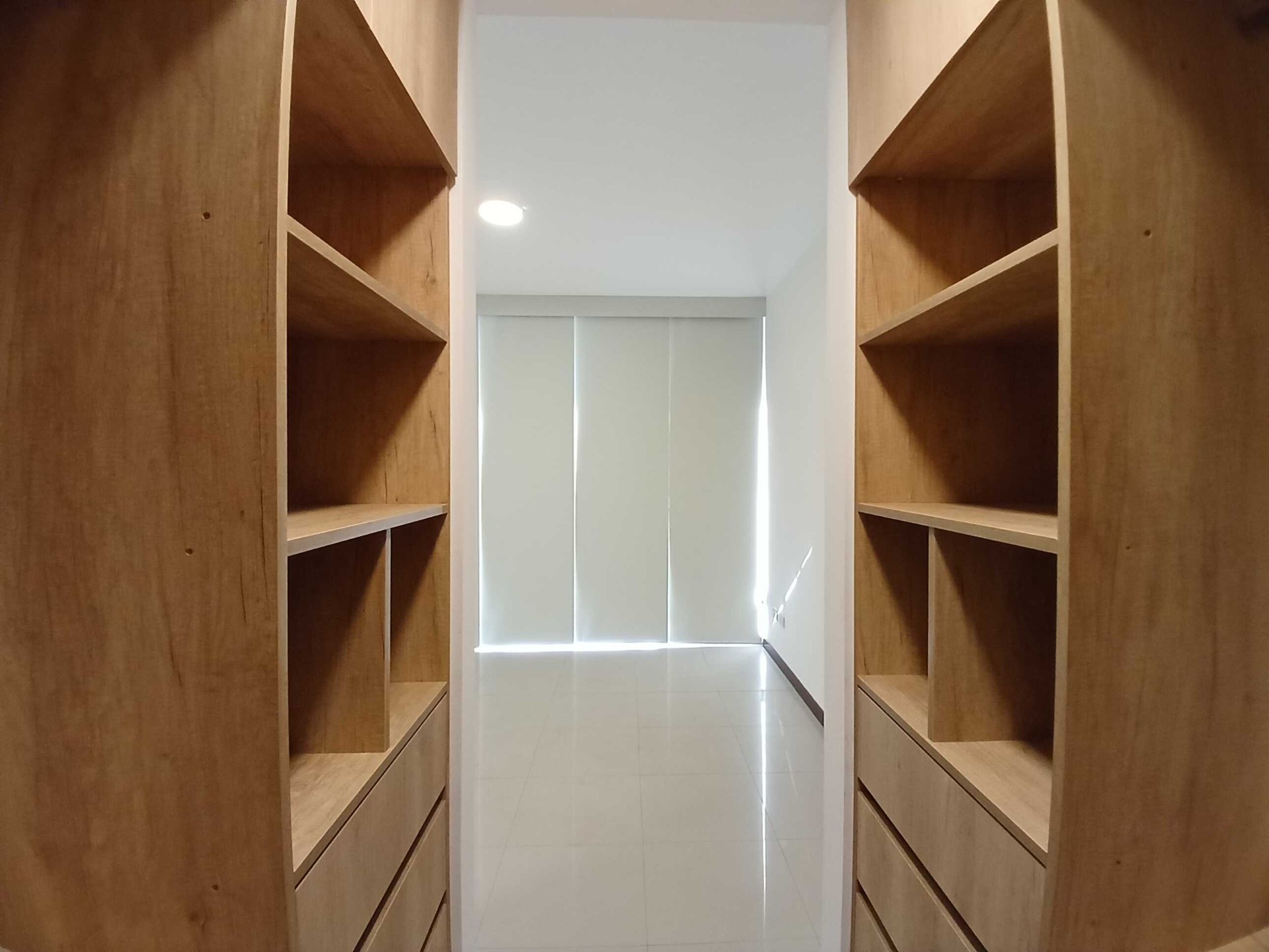 Departamento en Alquiler🏢 EN ALQUILER – DEPARTAMENTO DÚPLEX EN TORRES URBARI 2 dormitorios 2 baños 1 parqueos Foto 11