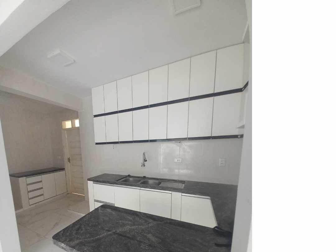 En Venta a $us 320,000 Foto 4