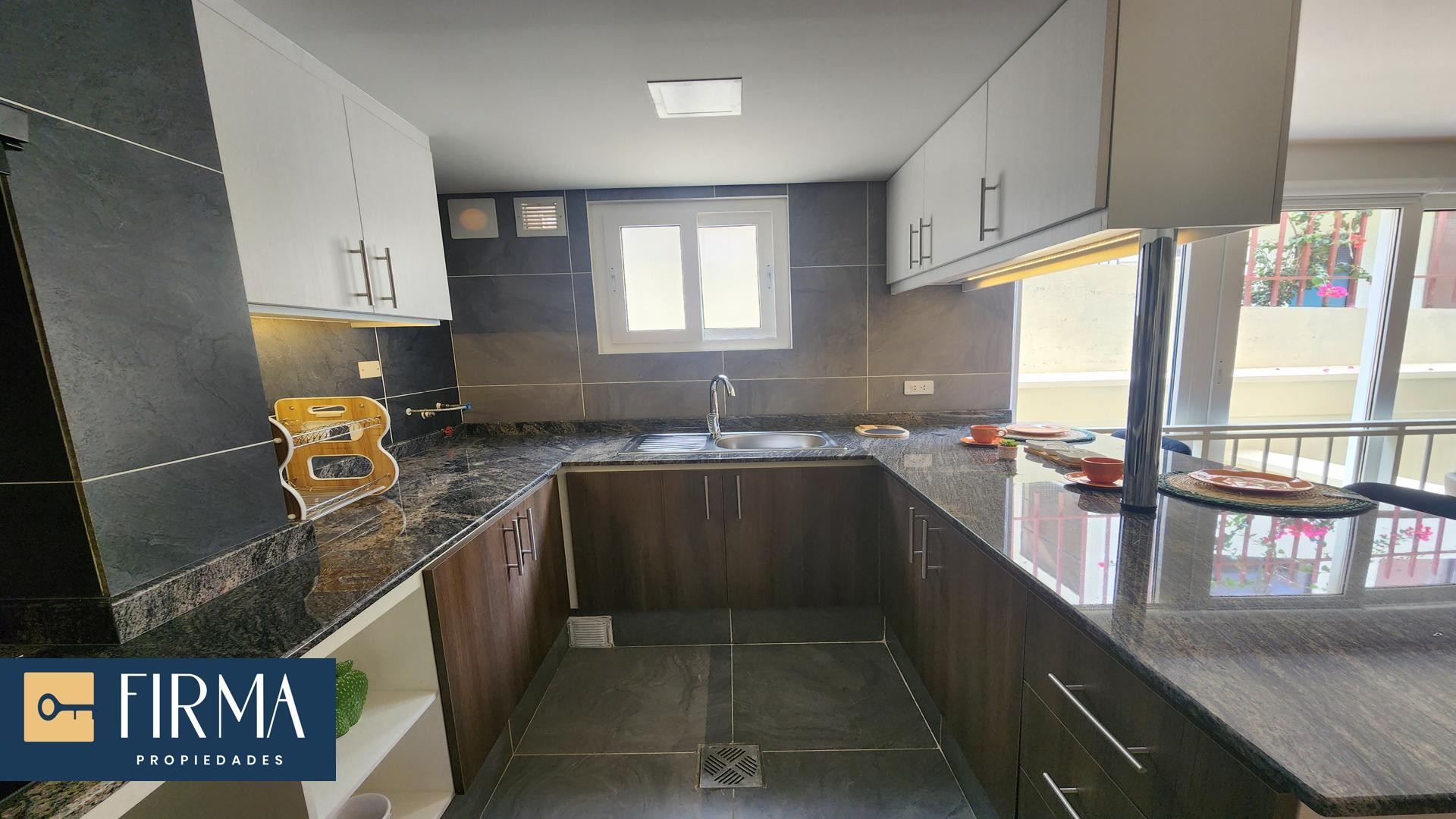 Departamento en Achumani en La Paz 1 dormitorios 1 baños 1 parqueos Foto 9