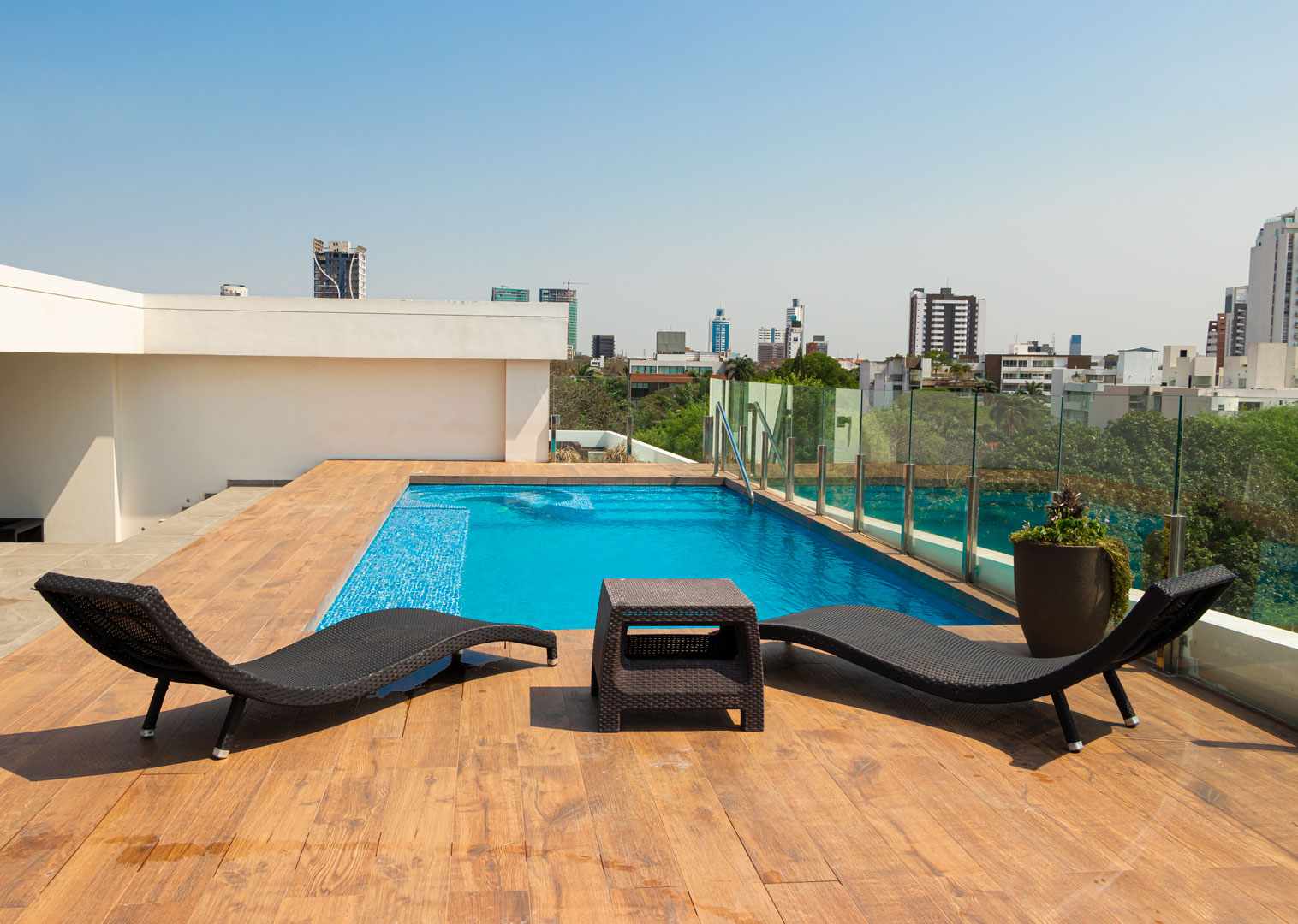 Departamento en AlquilerCONDOMINIO PIAZZA ONCE 2 dormitorios 3 baños 1 parqueos Foto 12