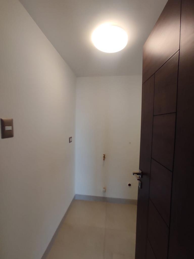 En Alquiler a $us 400 Foto 9