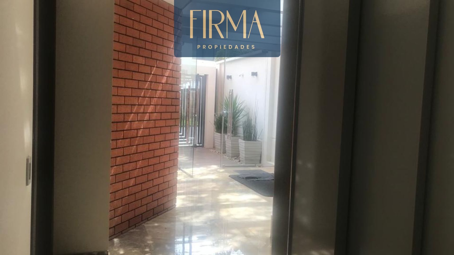 Departamento en AlquilerALQUILA TU DEPARTAMENTO CON JARDÍN EN ACHUMANI Foto 1