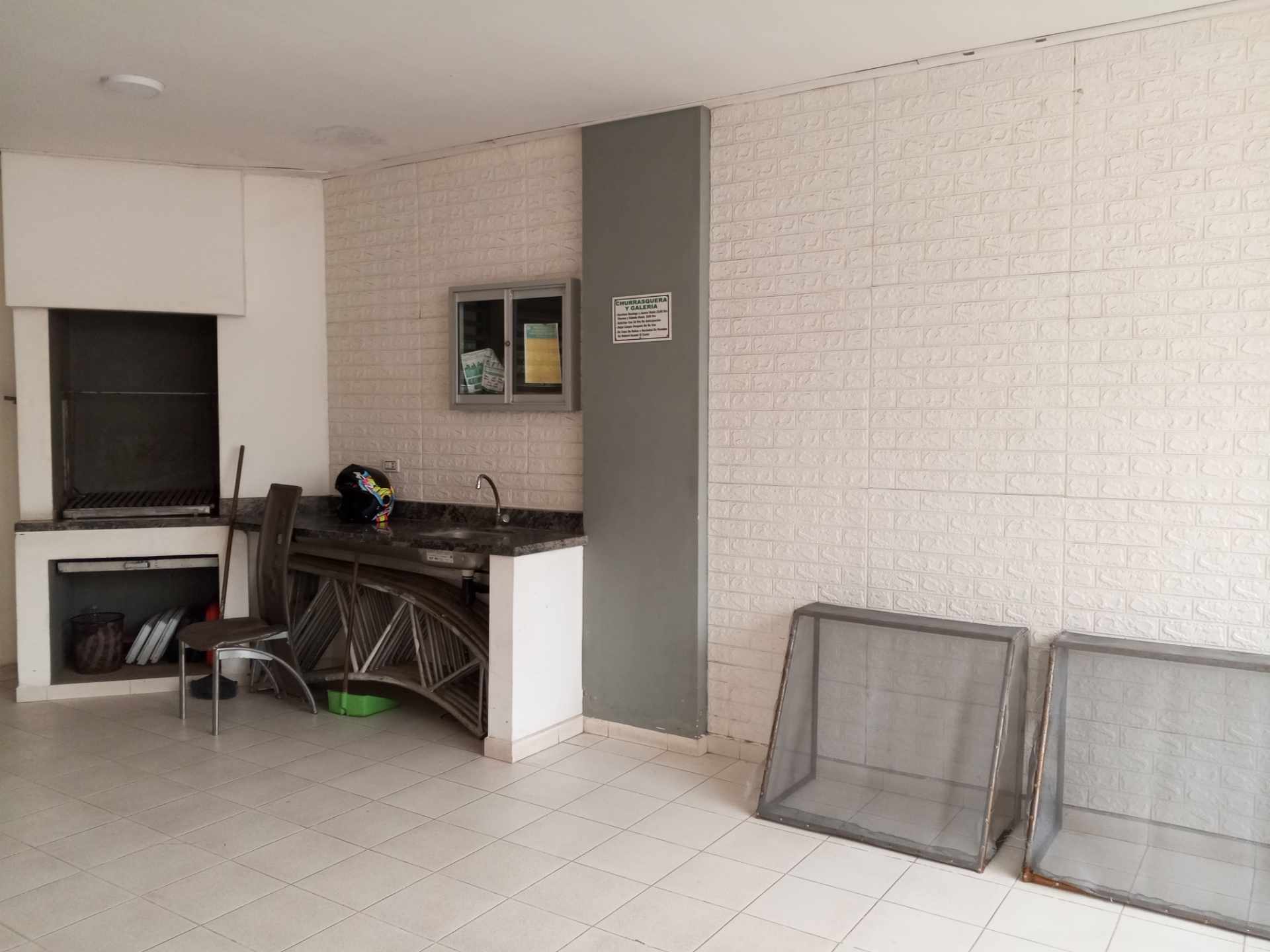 Departamento [CONDOMINIO JERUSALEN| 4TO. Y 5TO. ANILLO ZONA NORTE ENTRE RADIAL 26 Y 27 CERCA DE MALL LAS BRISAS] ALQUILER SIN MUEBLES DPTO. 1 DORMITORIO SIN PARQUEO Foto 9