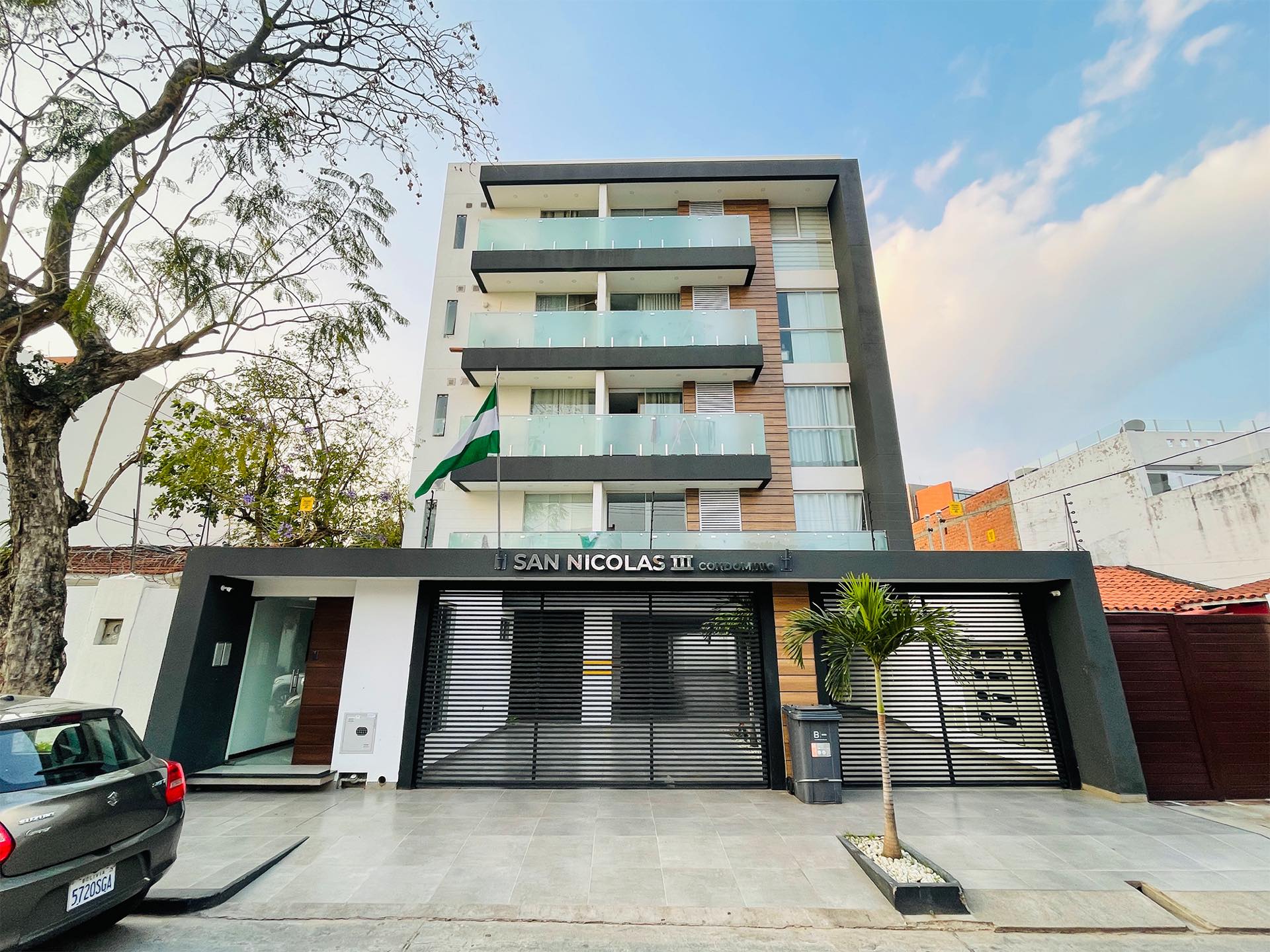 Departamento en VentaEdificio San Nicolas III 2 dormitorios 2 baños 1 parqueos Foto 2