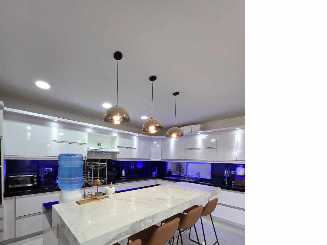 Casa en Carretera Norte en Santa Cruz de la Sierra 6 dormitorios 7 baños 3 parqueos Foto 40