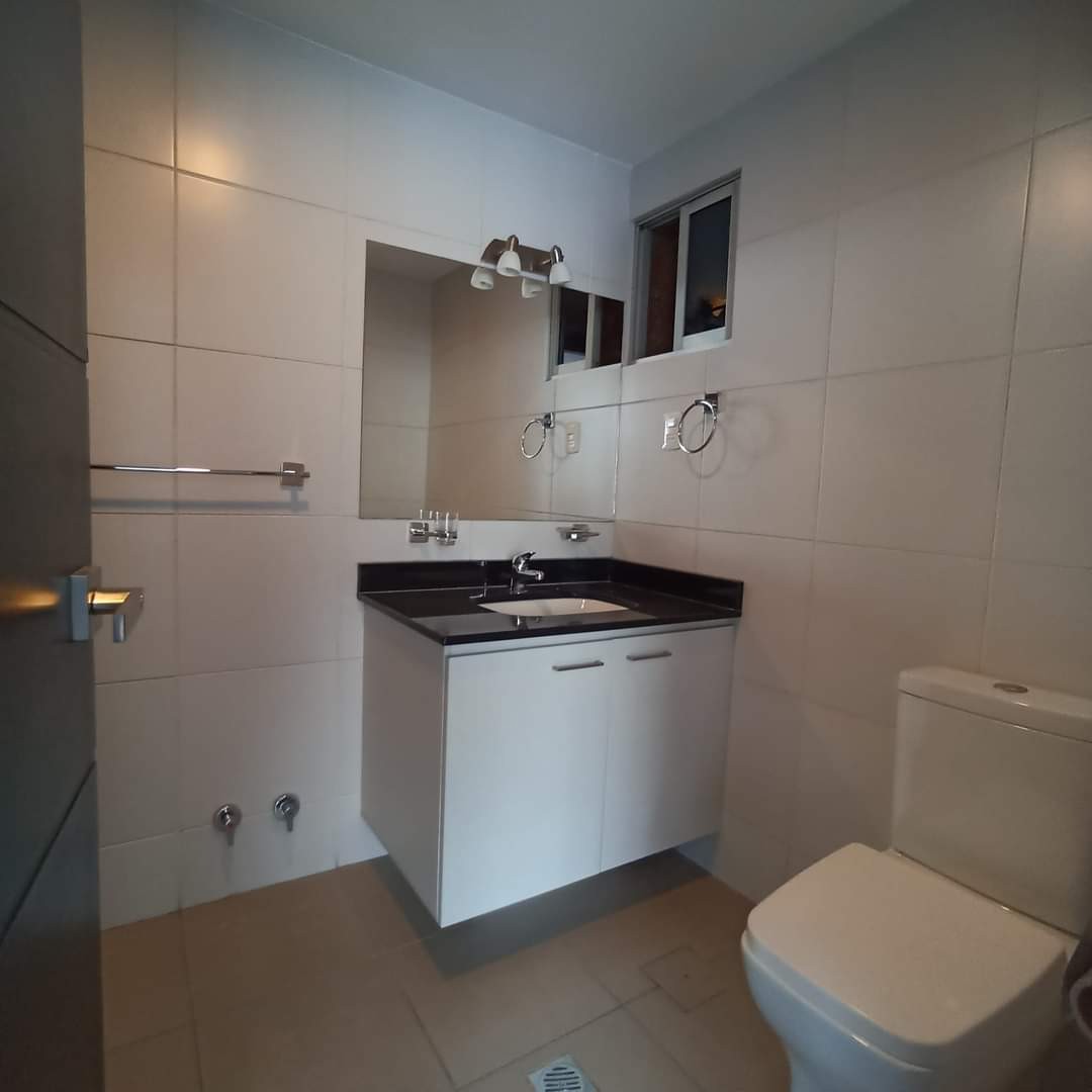 Departamento en Calacoto en La Paz 2 dormitorios 3 baños 1 parqueos Foto 20