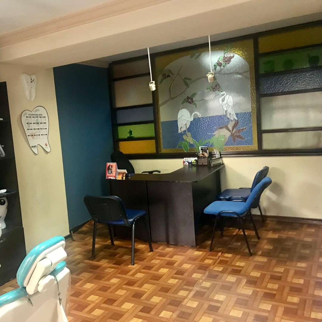 Oficina en VentaCONSULTORIO EN VENTA AV. ARCE Foto 5