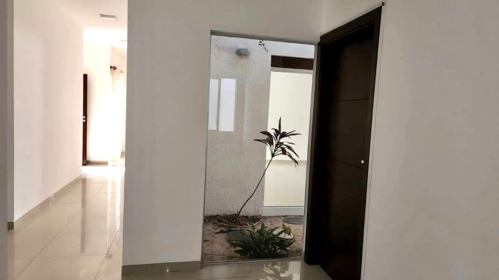 Casa A SOLO 5 MIN DEL PUENTE DEL URUBO Foto 2