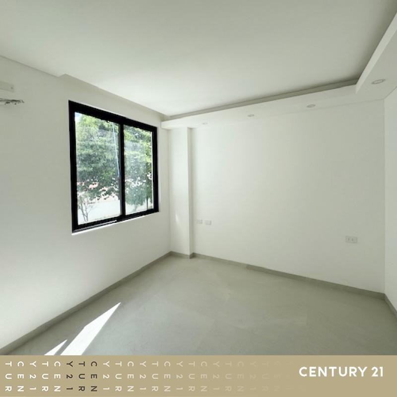 Departamento en Entre 2do y 3er anillo Norte en Santa Cruz de la Sierra 1 dormitorios 1 baños  Foto 6