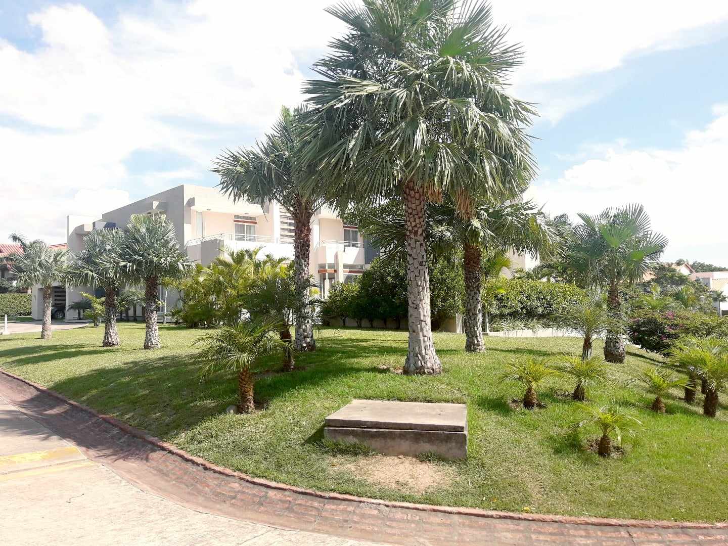 Casa COLINAS DEL URUBO II Foto 2