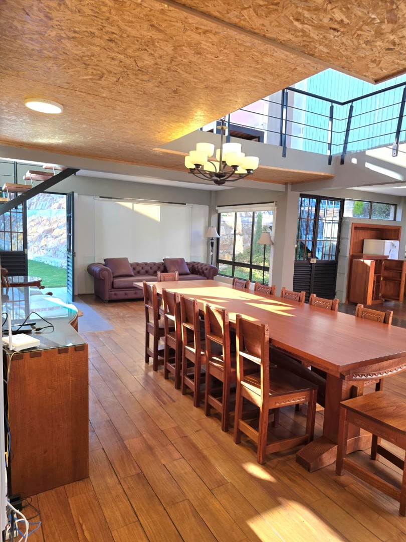 Casa en Achumani en La Paz 2 dormitorios 5 baños 2 parqueos Foto 31