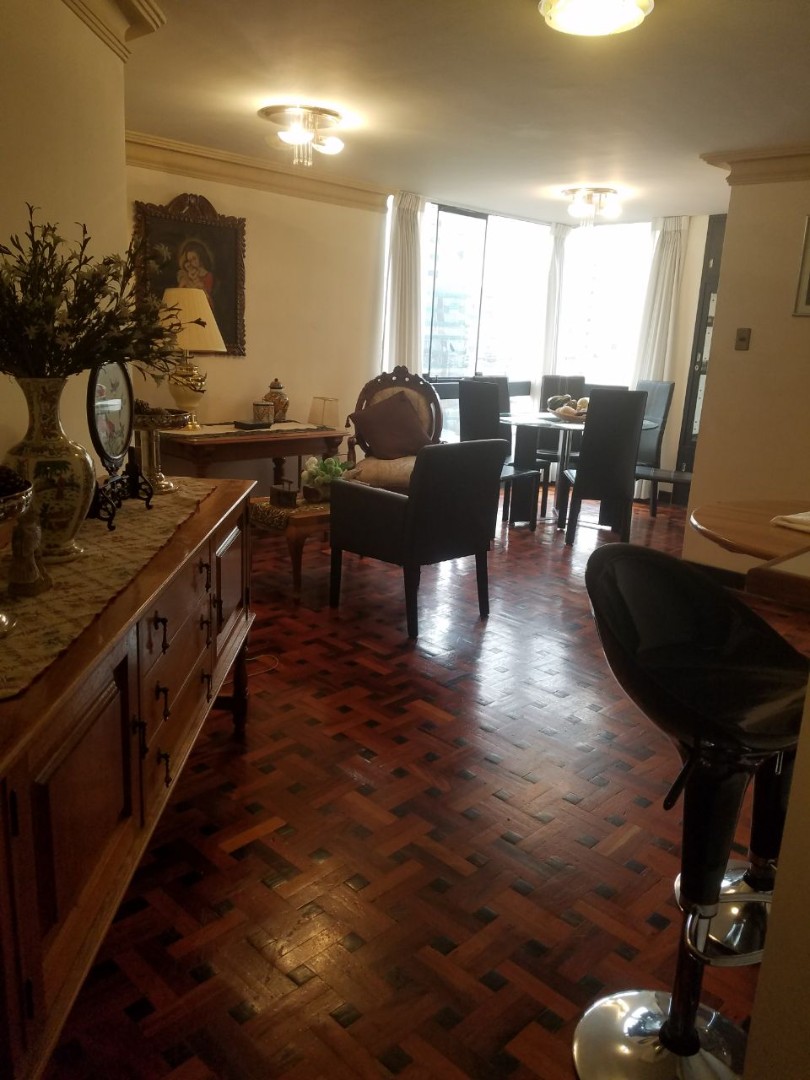 Departamento en AlquilerAv. Arce a una cuadra de la UMSA Foto 1