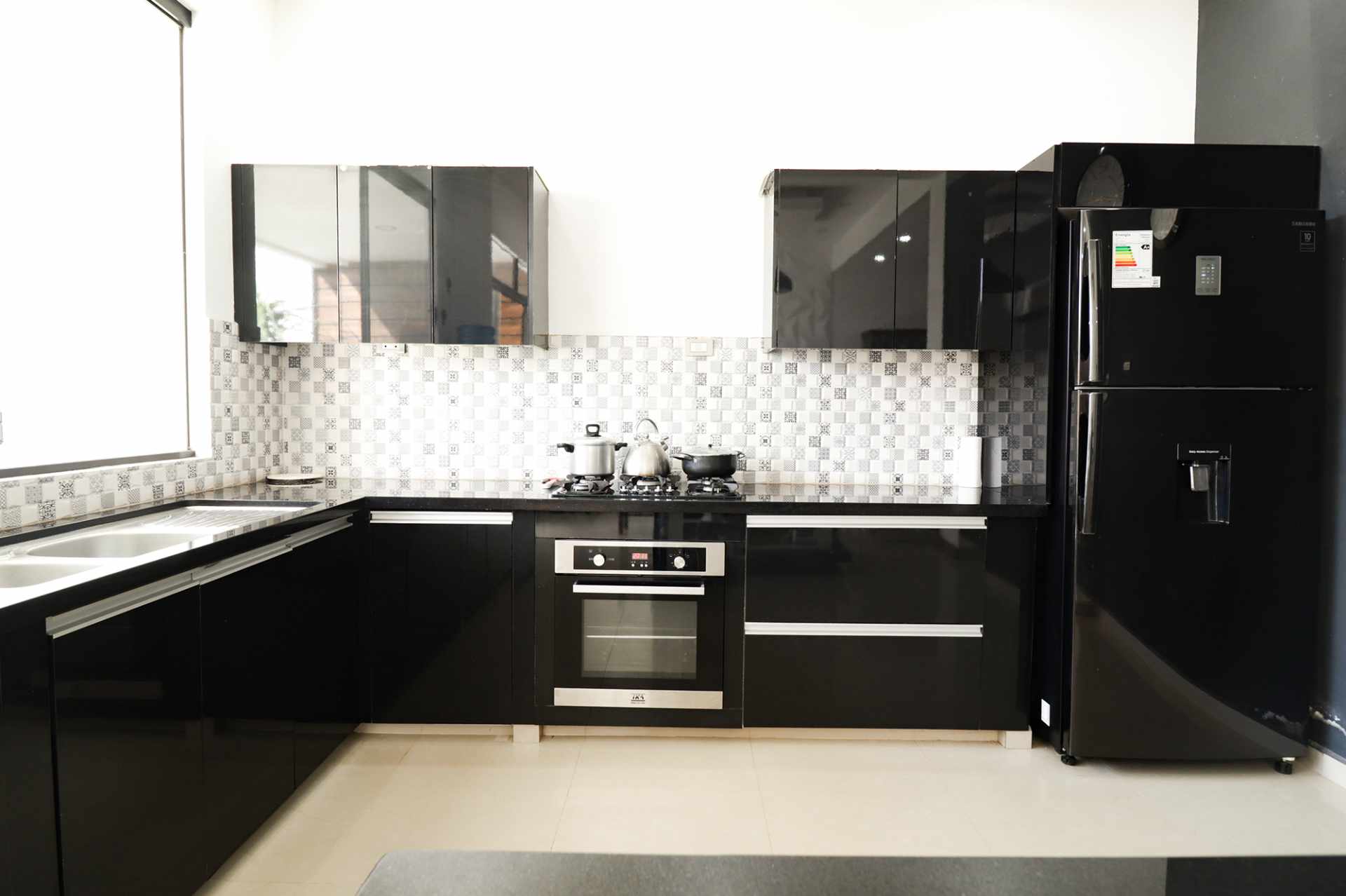 Casa en Entre 6to y 7mo anillo Norte en Santa Cruz de la Sierra 3 dormitorios 2 baños 2 parqueos Foto 14