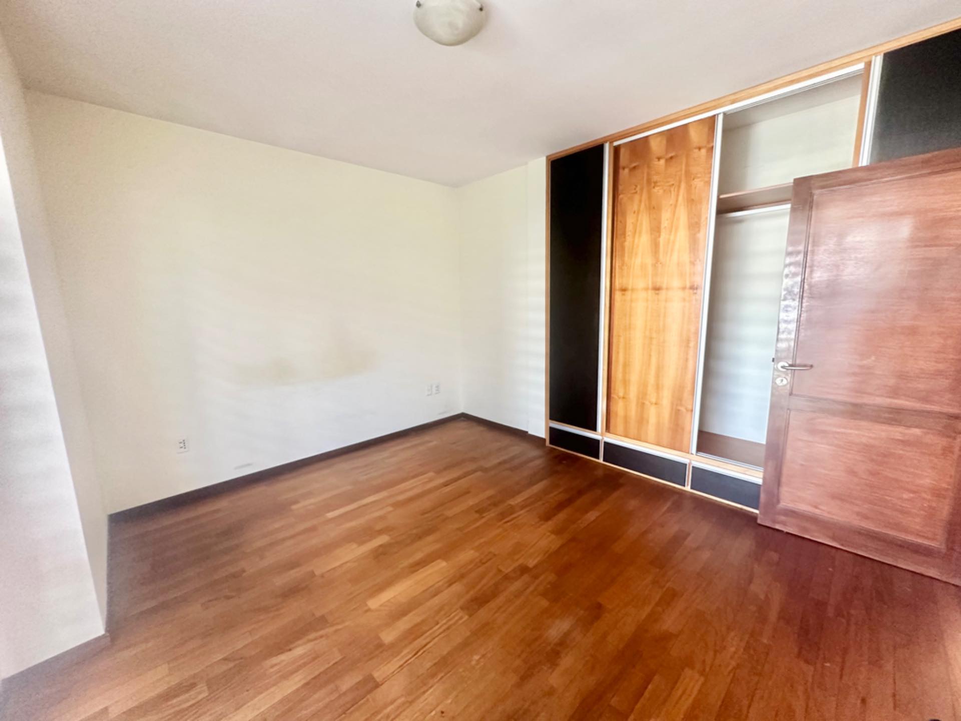 Departamento en AlquilerCalle 27 de los pinos  DEPARTAMENTO EN ALQUILER  2 dormitorios 2 baños 1 parqueos Foto 11