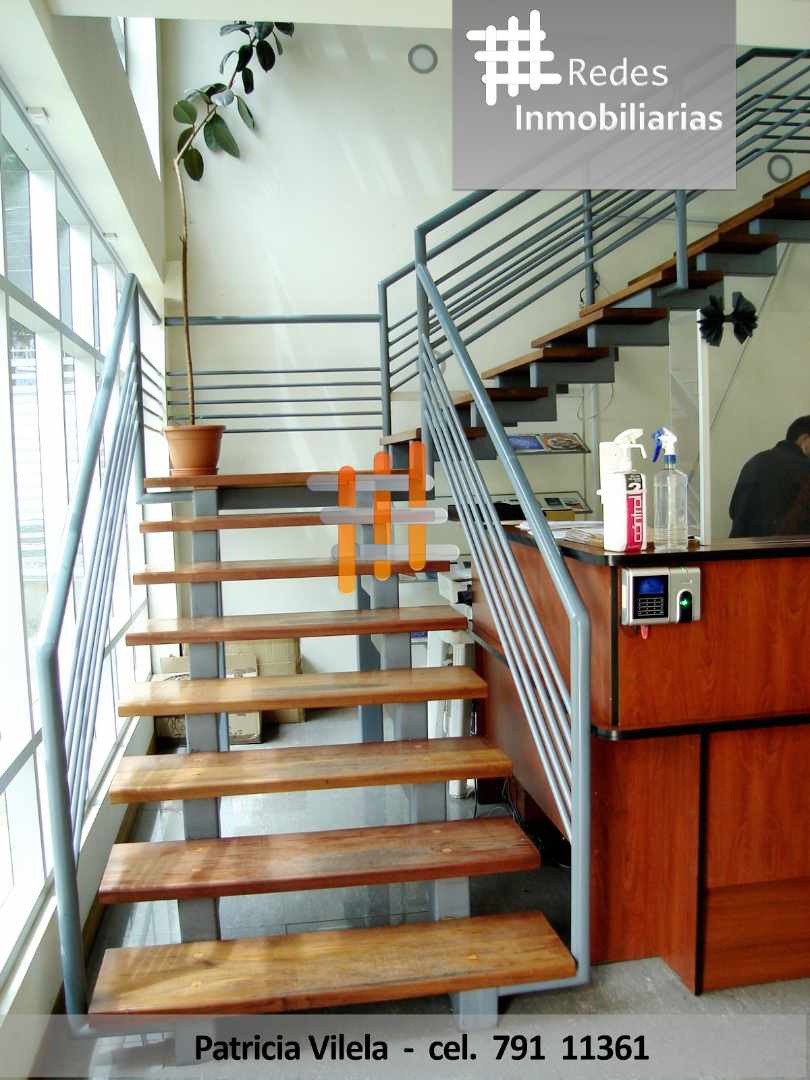 Oficina en Calacoto en La Paz 15 dormitorios 8 baños 10 parqueos Foto 8